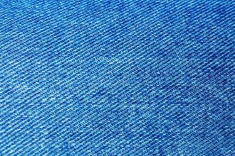 Jeans Foto um zu zeigen wie man Flecken entfernt